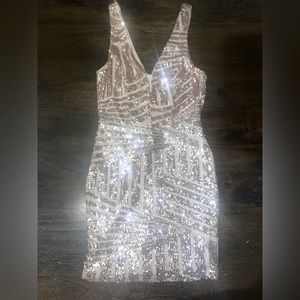 Women’s Bodycon Sequined Dress in Rose Gold